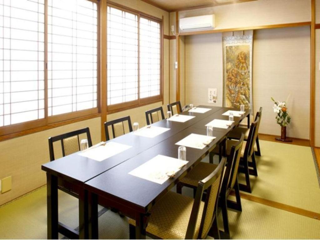 Business Hotel Kurama Hikone Zewnętrze zdjęcie